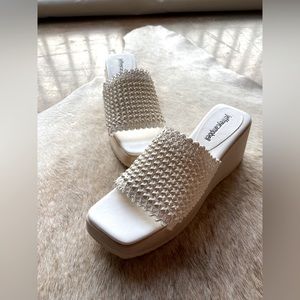 NWOB Jeffrey Campbell Dipsey Weave Sandals